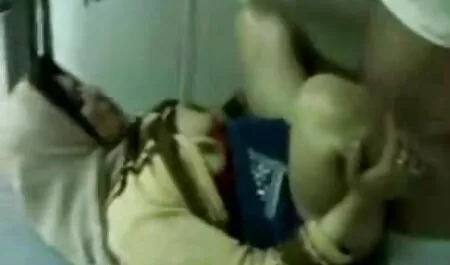 Евелин смотреть старый порно фильм Барн.